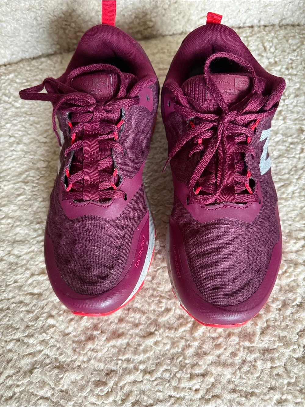 Women’s New Balance Nitrel Sneakers size 8